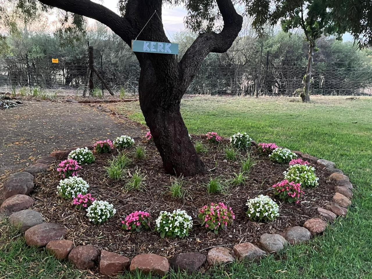 A Little Guesthouse Bloemfontein Esterno foto
