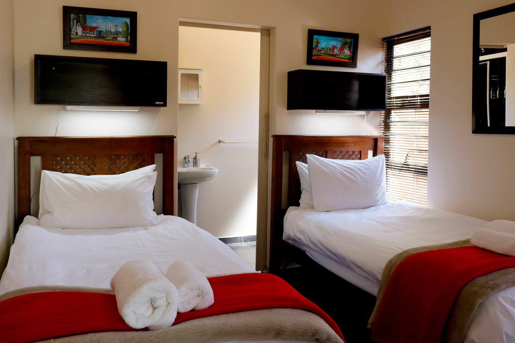 A Little Guesthouse Bloemfontein Esterno foto